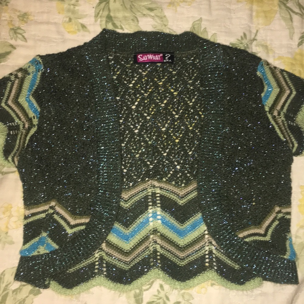 RARE crop crochet cover sweater